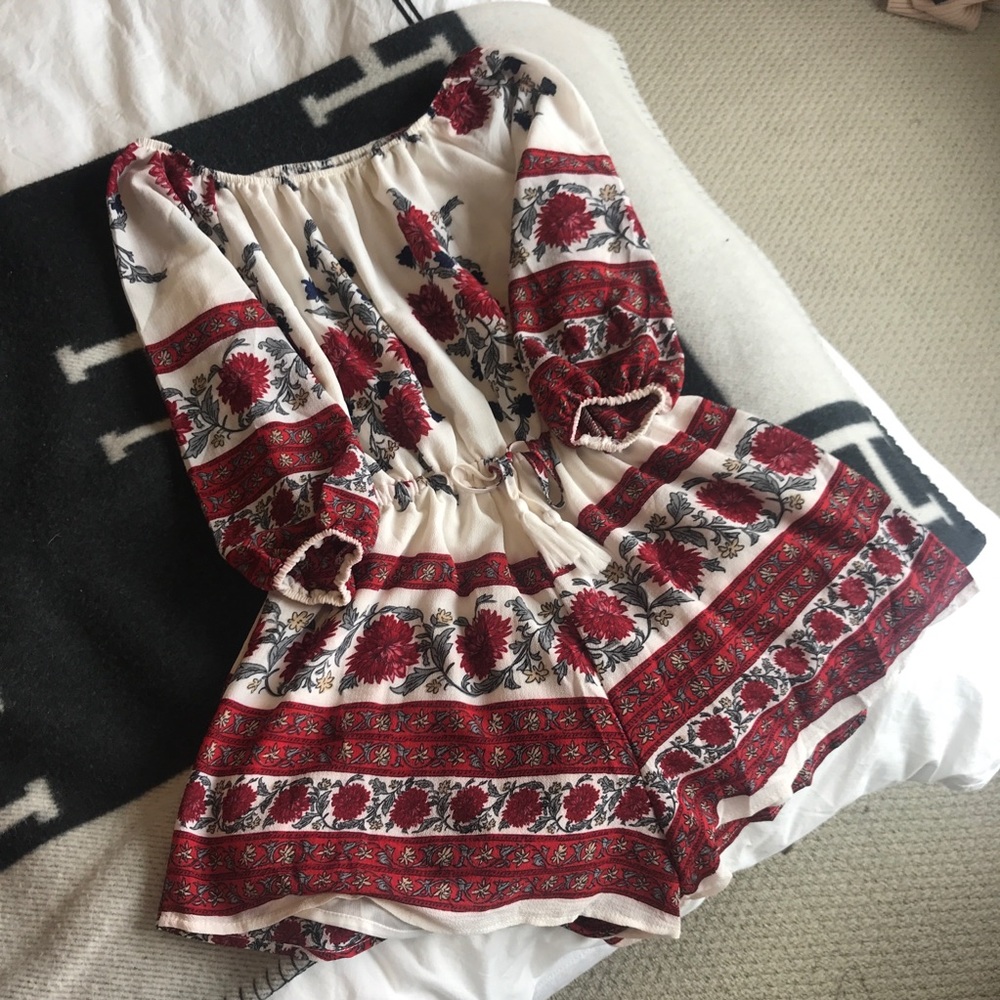 Off The Shoulder Romper - Picture 3 of 3